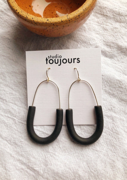 MODERN HOOPS - silver plated